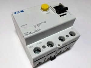  
	Aвтомат тока утечки 3-фазный 40 A, 30мA(0,03A), Eaton, PFIM-40/4/003-A-MW, 235439 
