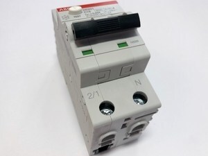  
	Aвтомат тока утечки с автоматическим выключателем 1-фазный, C 16A, 30мA(0,03A), DS201C16A30, ABB, 2CSR255180U1164 
