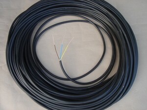  
	 Безгалогенный  медный земляной кабель 3 G 1,5 мм², XPK-HF C Pro, Draka 
