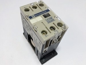  
	Minikontaktor 2-faasiline 20A(4,5kW), LC1SKGC200B7, Telemecanique, 056297 

