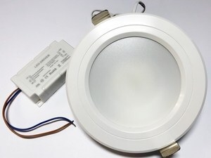  
	 LED  ripplaevalgusti 15 W 
