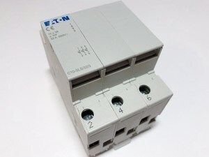 Moodulsulavkaitsmelüliti 3-faasiline, 32A, Eaton, C10-SLS/32/3
Moodulsulavkaitsmelüliti 3-faasiline, 32A, Eaton, C10-SLS/32/3