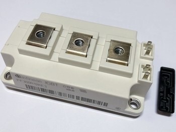 <p>
	Isoleeritud värava bipolaarne transistor FF300R12KE3, Infineon</p>
