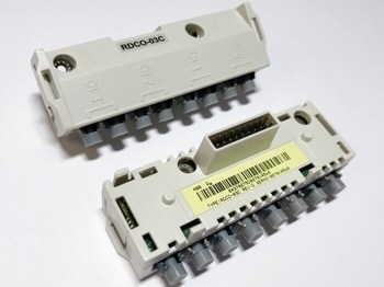 <p>
	Модуль оптоволоконной связи RDCO-03C, ABB, 64379275</p>
