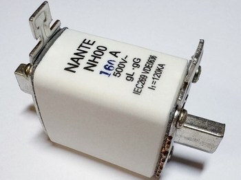 <p>
	Плавкие предохранители 160A, NH00</p>
