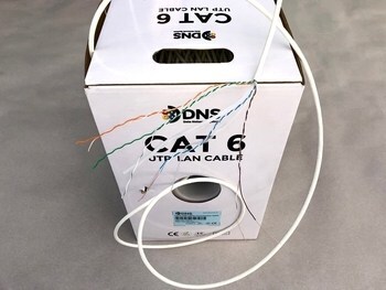 <p>
	<span style="color:#ff0000;">Halogeenivaba</span> arvutivõrgu kaabel Cat6 UTP LSOH 4x2x23AWG, DNS, 4x2x0,5 mm</p>
