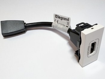 <p>
	HDMI pesa juhtmega Mosaic™ VDI 1M, Legrand, 078778</p>
