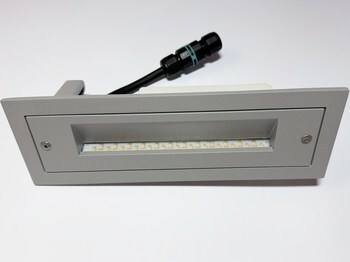 <p>
	<span style="color:#ff0000;">LED</span> süvistatav välisvalgusti 7 W, Insert+1, Prisma, 304116</p>
