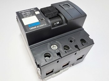 <p>
	Moodulkaitselüliti 3-faasiline C 63A, NG125N, Schneider Electric, 18639</p>
