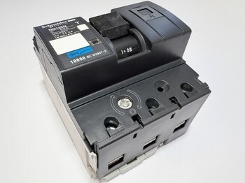 <p>
	Moodulkaitselüliti 3-faasiline C 50A, NG125N, Schneider Electric, 18638</p>
