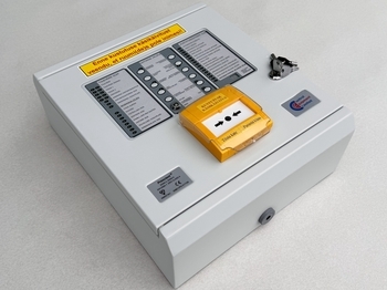 <p>
	Щит системы газового пожаротушения</p>
