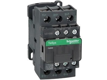 <p>
	Kontaktor 3-faasiline 50A(32kW), LC1D32P7, Schneider Electric, 035112</p>
