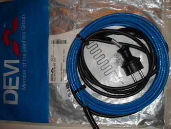 <p>
	Куплю кабель для обогрева труб Devi 60 Вт, 6 м, 230 B, DPH-10 Вт/м.</p>
