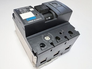 <p>
	Moodulkaitselüliti 3-faasiline C 32A, NG125N, Schneider Electric, 18636</p>

