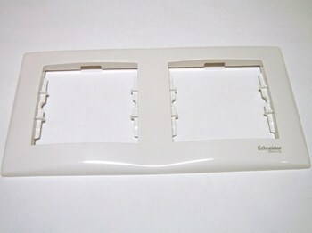 <p>
	2 - ная рамка Schneider Electric (серия - Sedna), SDN5800321, горизонтальная</p>
