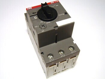 <p>
	Mootorikaitselüliti 3-faasiline 0,4 - 0,63A, ABB, MS116-0,63, 1SAM250000R1004</p>
