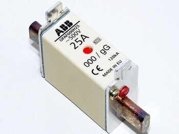 <p>
	Плавкие предохранители 25A, OFAF000H25, ABB, 1SCA022627R0820</p>
