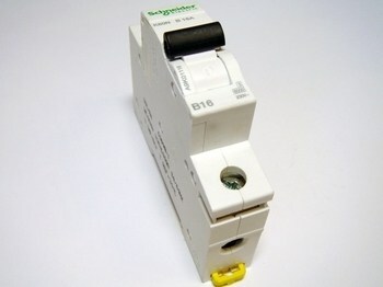 <p>
	Moodulkaitselüliti 1-faasiline B 16A, Schneider Electric, K60N, A9K01116</p>
