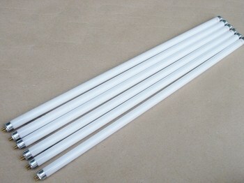<p>
	Куплю люминесцентные лампы 13 Вт, T5, Philips, Osram, General Electric, Tungsram, Sylvania, <font color="#ff0000">цвет 830 (тёплый белый)</font></p>
