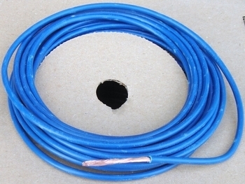 <p>
	Куплю провод 35 мм², синий</p>
