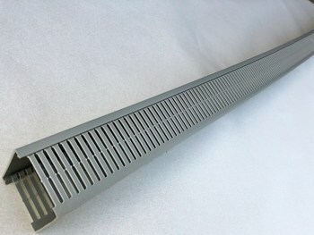<p>
	Traadistuskarbik 80x100mm/2m, HVDR10080FZ, KLK</p>
