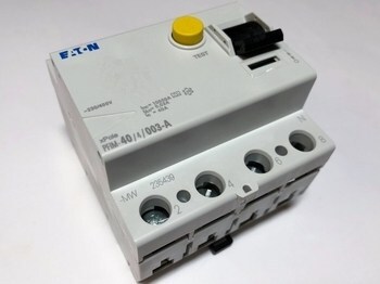 <p>
	Aвтомат тока утечки 3-фазный 40 A, 30мA(0,03A), Eaton, PFIM-40/4/003-A-MW, 235439</p>
