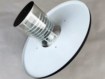 <p>
	Valgusti 70 W, Philips Vista, 302HRP SON70W IC AS BK</p>
