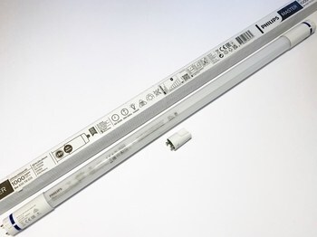 <p>
	LED toru 8W=18W, T8, Mas LEDtube 8W/830, Philips, 697474</p>
