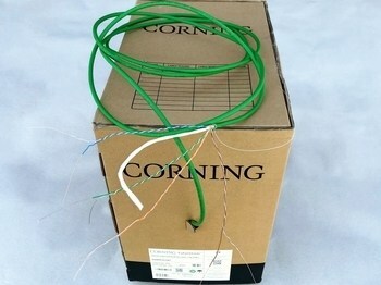 <p>
	<span style="color:#ff0000;">Halogeenivaba</span> arvutivõrgu kaabel Cat 6 U/UTP, 4x2x0,5 mm, Corning</p>
