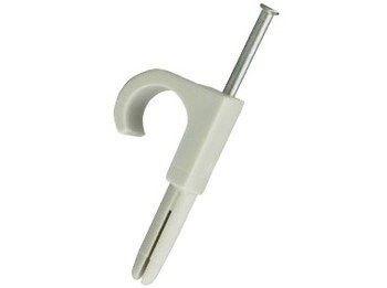 <p>
	Скобы с гвоздём Ø 18-22мм, вместе с дюбелем Ø5,5x20мм, Tillex, 108202</p>
