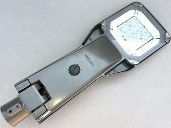 <p>
	<span style="color: #ff0000">LED</span> tänavavalgusti 35 W, Philips, BGP760 LED54/757 I DPR1 9007 MSP CLO SRT SRB SRG10 62 S</p>
