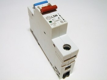 <p>
	Модульный автоматический выключатель 1-фазный B 4A, LSN</p>
