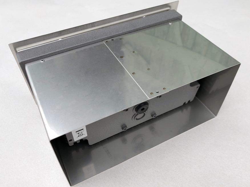 <p>
	Утапливаемый уличный светильник 18 Вт, Metro 5405/4--S, Ghidini</p>
