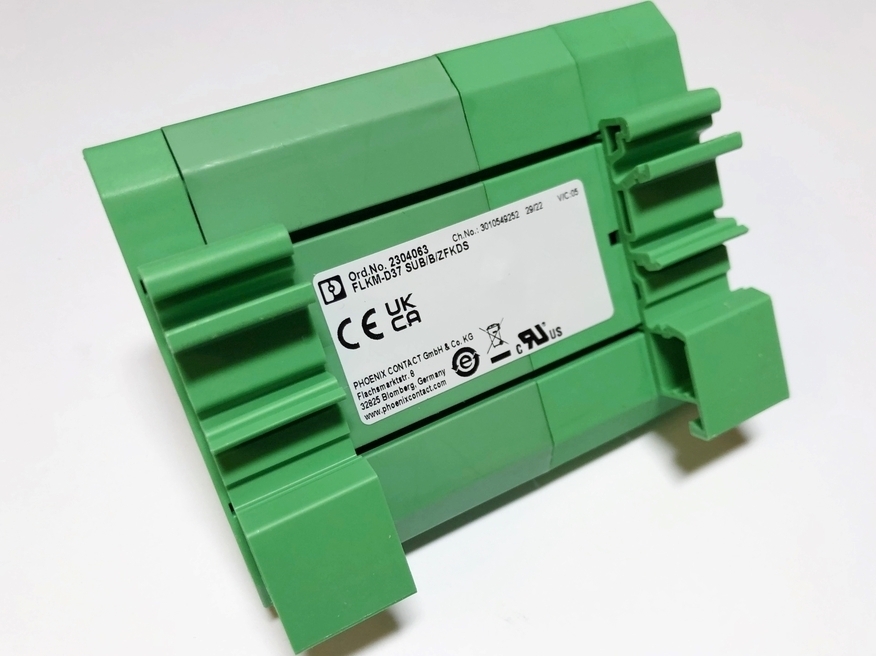 <p>
	Интерфейсный модуль FLKM-D37 SUB/B/ZFKDS, Phoenix Contact, 2304063</p>
