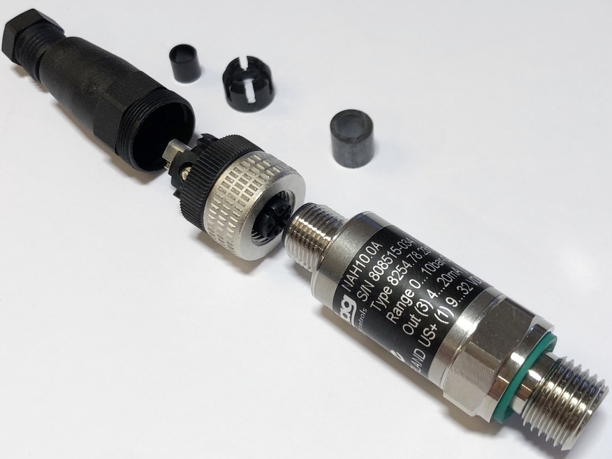 <p>
	Передатчик давления NAH10.0A, Trafag, 8254.78.2317.32.0000.0000.19.33.44.61</p>
