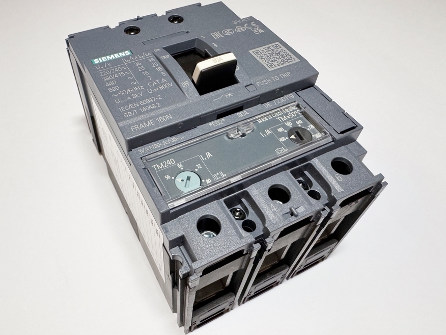 <p>
	Kaitselüliti 3-faasiline 80A, 3VA1, Siemens, 3VA1180-3EF36-0AA0</p>
