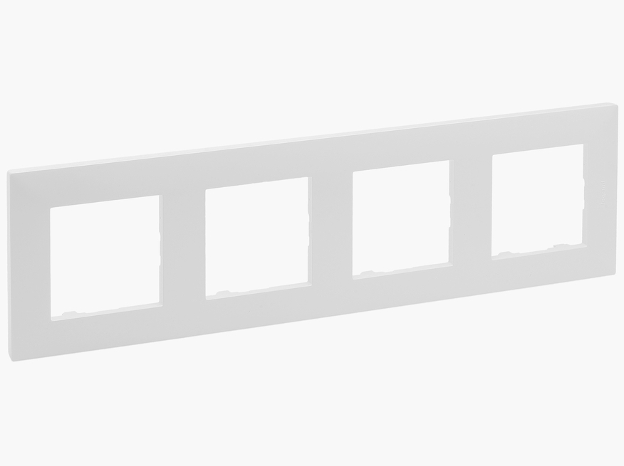 <p>
	4 - ная рамка Legrand (серия - Niloe Step), 863194</p>
