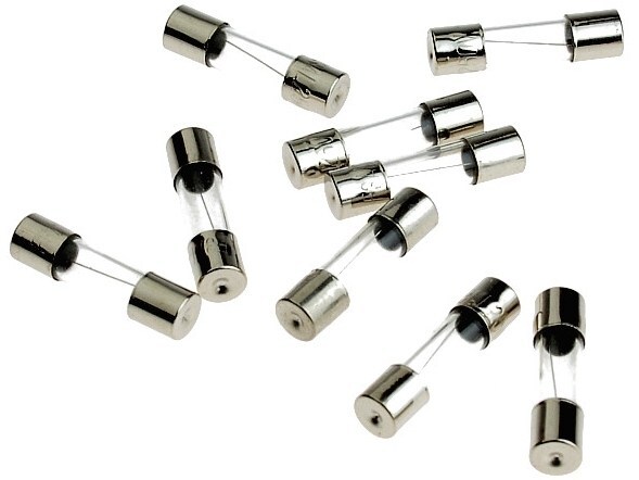 <p>
	Sulavkaitsmed 0,16A, Ø5x20mm</p>
