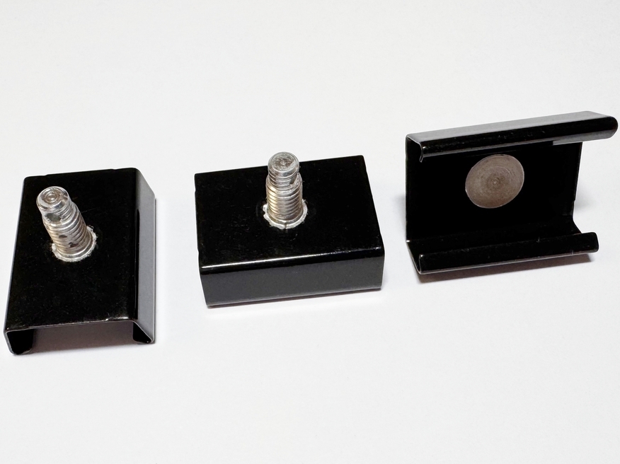 <p>
	Крепёжная скоба рельсы для рельсовых светильников QCB B, Unipro, 1459423</p>
