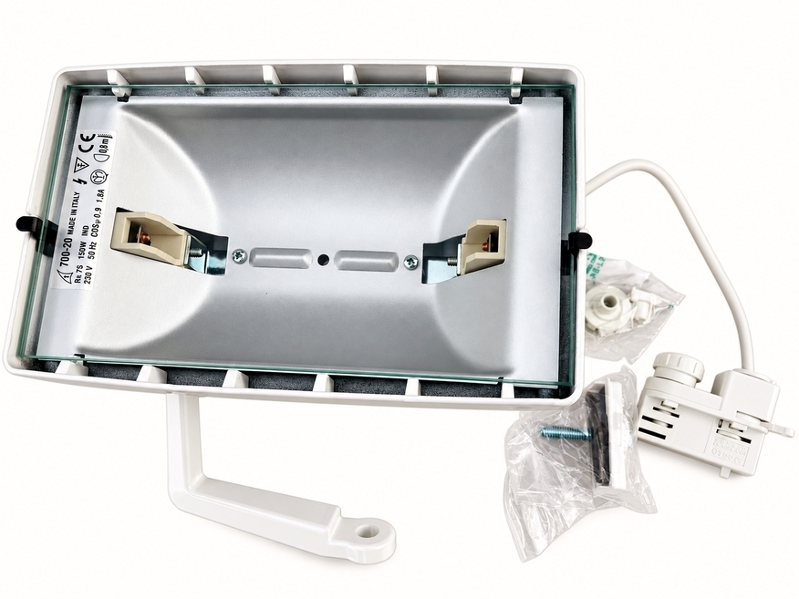 <p>
	Süüteseade, ballast 150W (NaHJ150.995) + süütur (Z150) + kondensaator, Vossloh Schwabe</p>
