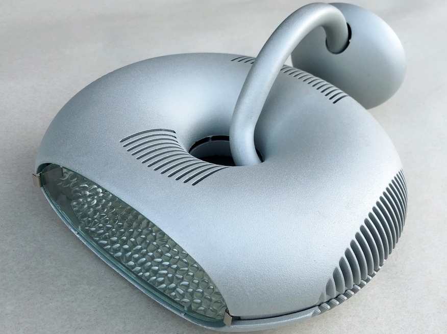 <p>
	Зажигательное устройство, балласт 150Вт (Vossloh Schwabe, NaHJ150.458) + стартёр (B.A.G Electronics, NI400LE4K) + конденсатор</p>
