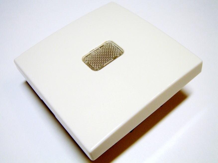 <p>
	Ühene klahv ABB (sari - Basic55), süvispaigaldusega lüliti sisule</p>
