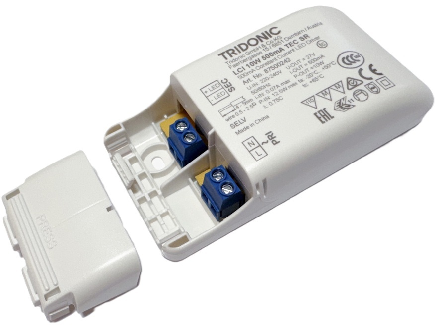 <p>
	Elektrooniline <span style="color: #ff0000">LED</span> trafo 10W, 500mA, 27V, LCI 10W 500mA TEC SR, Tridonic, 87500242</p>
