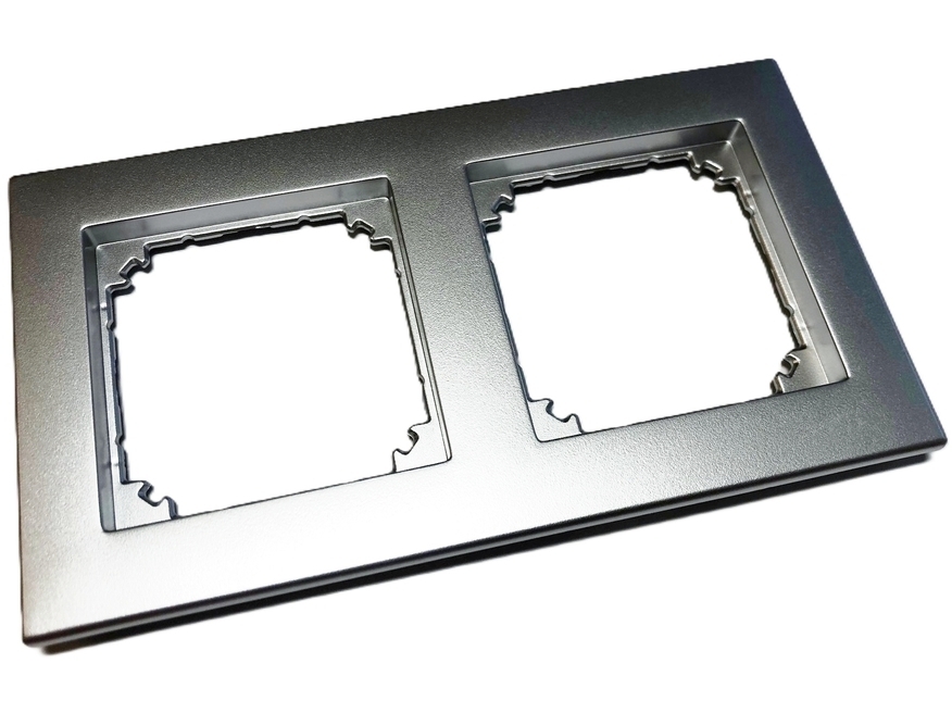 <p>
	2 - ная рамка Schneider Electric (серия - Merten/M-Plan/System M) 486260</p>
