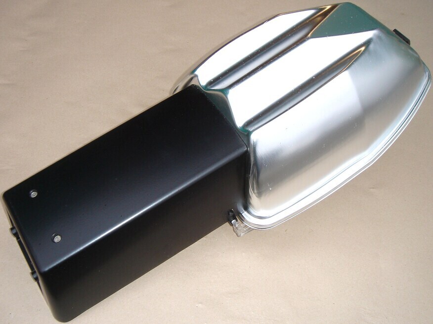 <p>
	Куплю уличные светильники 150 Вт.</p>
