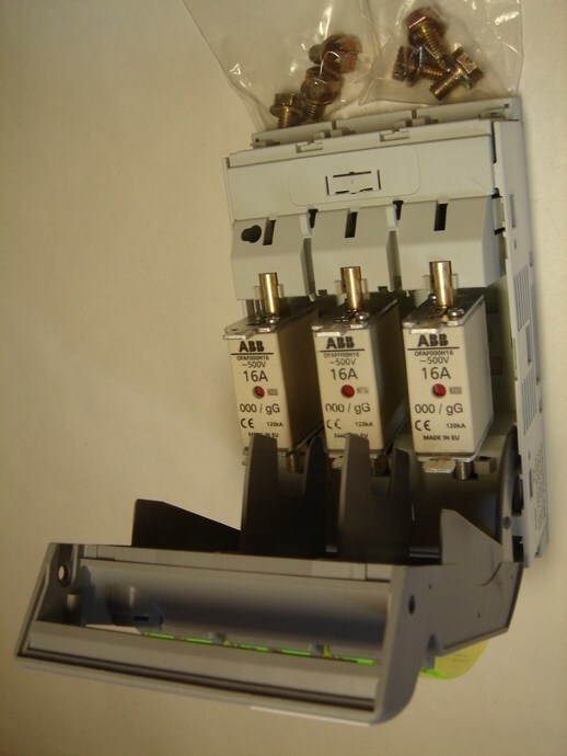 <p>
	Ostan vinnaksulavkaitsmelüliteid 3-faasilisi, 160A</p>
