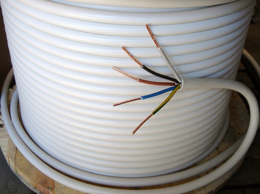 <p>
	Ostan vaskkaablit 5 G 10 mm²</p>
