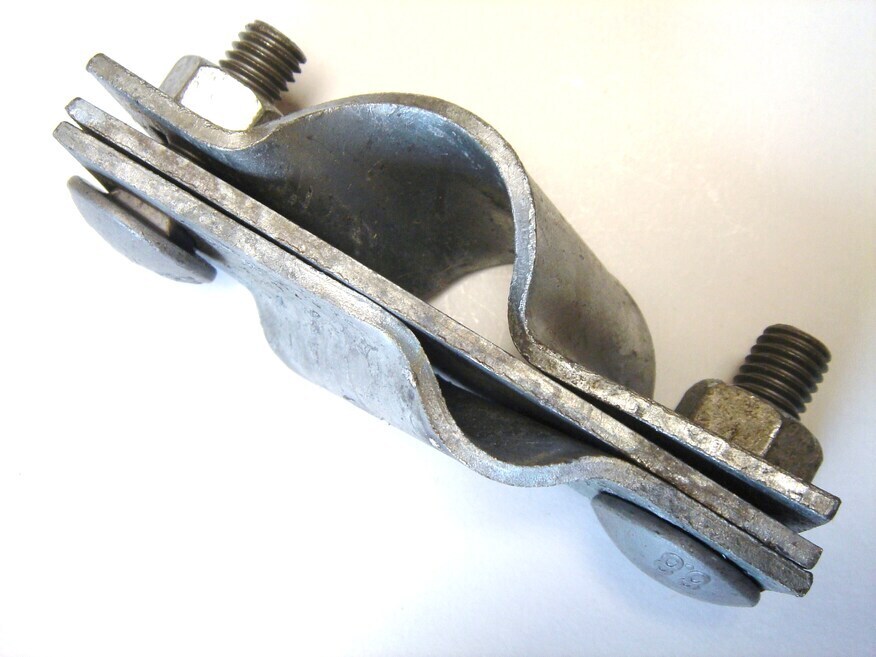 <p>
	Куплю заземляющие клеммы 2760/20, OBO</p>
