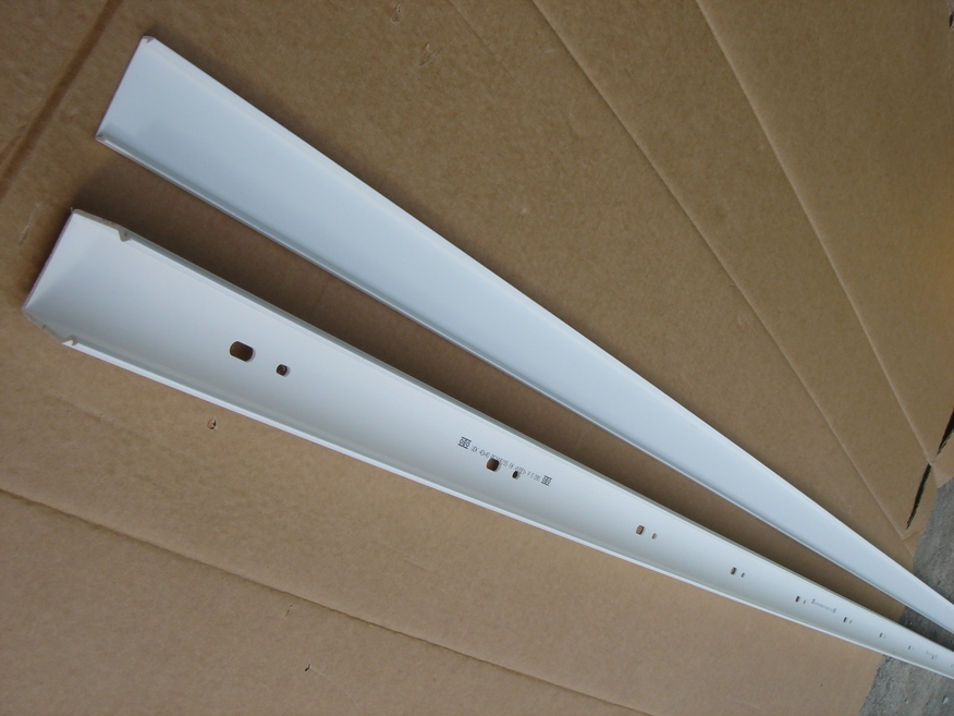 <p>
	Ostan kaablikarbikuid 40x40mm/2m</p>
