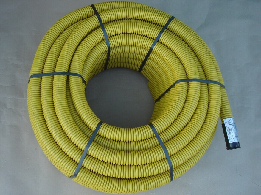 <p>
	Ostan painduvad maakaabli kõri Ø63mm, trossiga</p>
